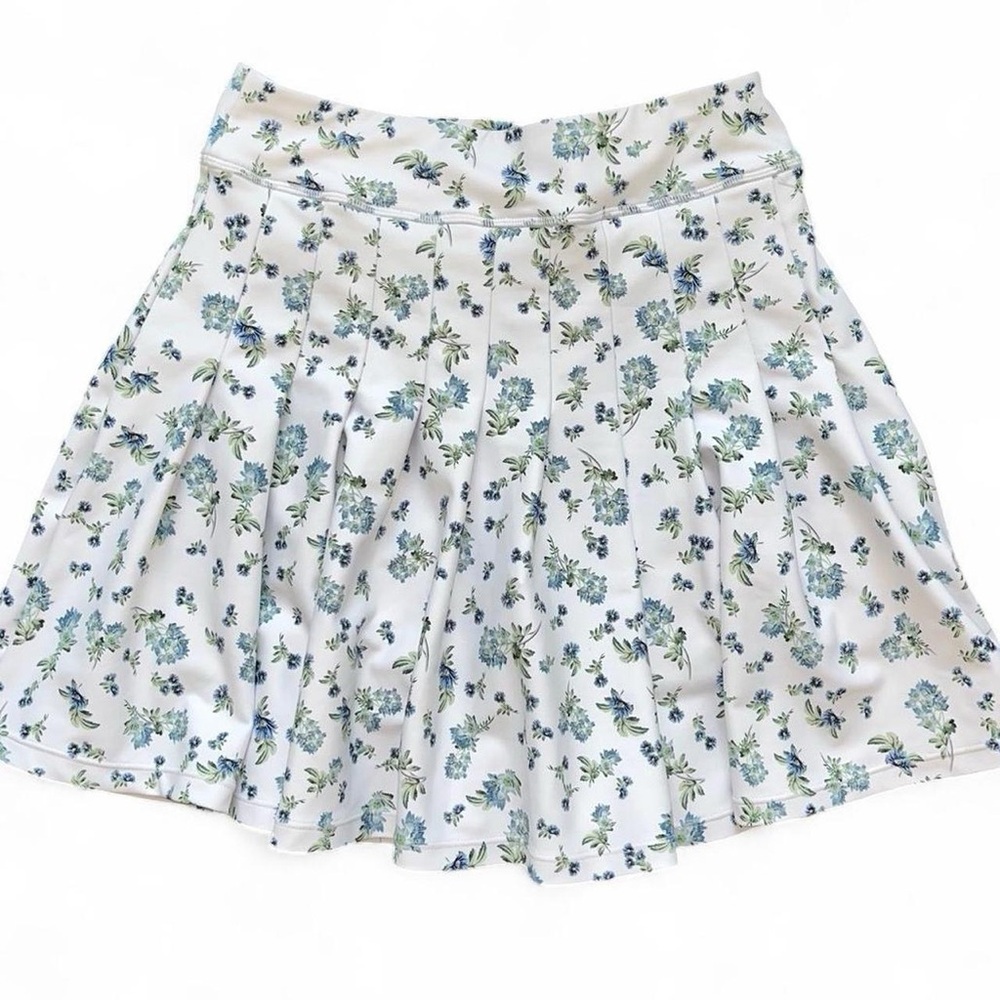 Sage Collective Blue and Green Floral Print Pleated Active Skirt